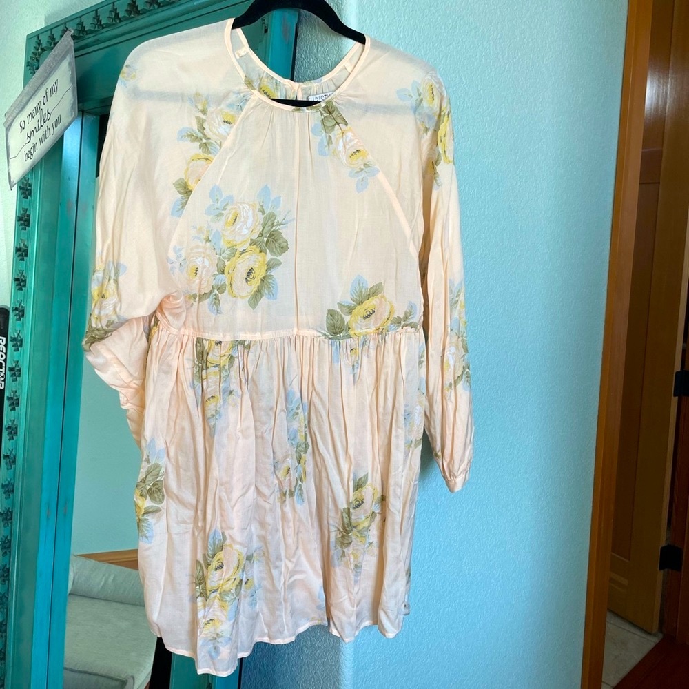 Christy Dawn Hudson in Peach Floral NWOT